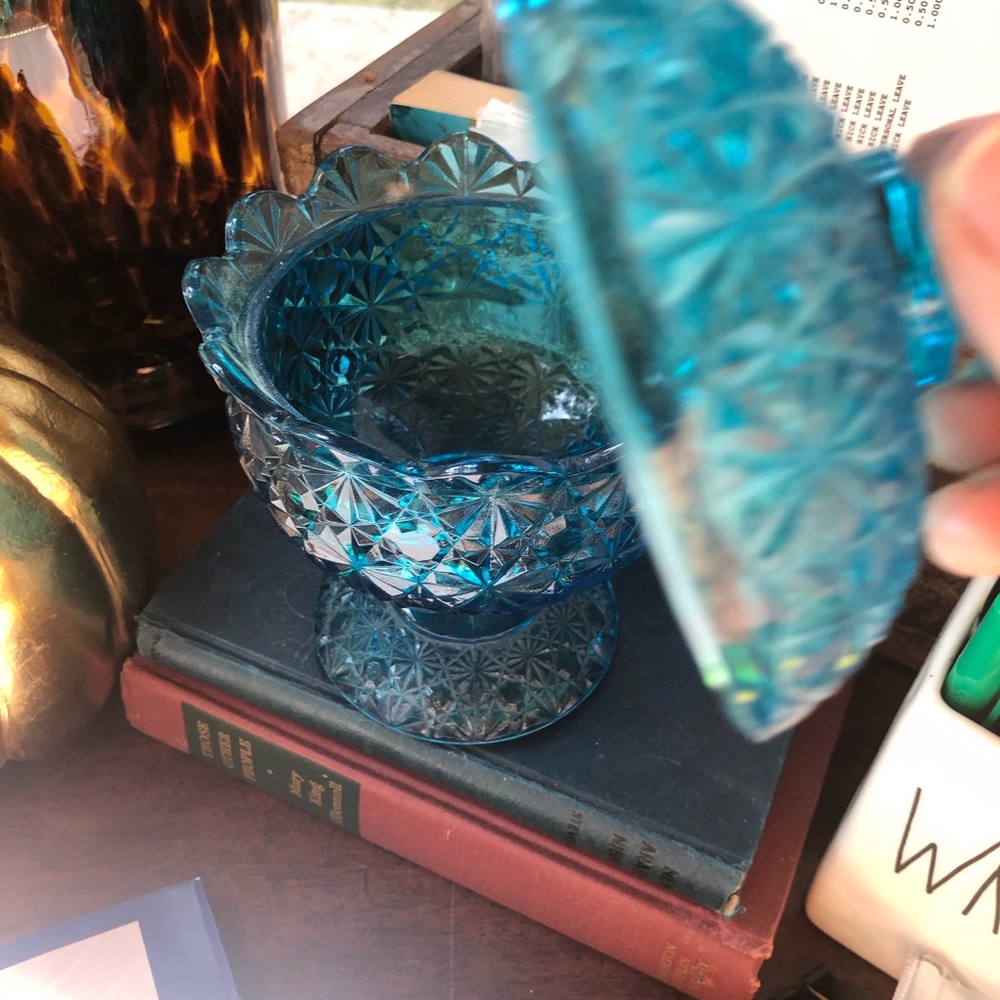 Blue Pedestal Dish - Picture 4 of 6